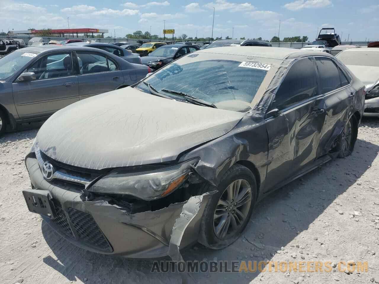 4T1BF1FK1HU657993 TOYOTA CAMRY 2017