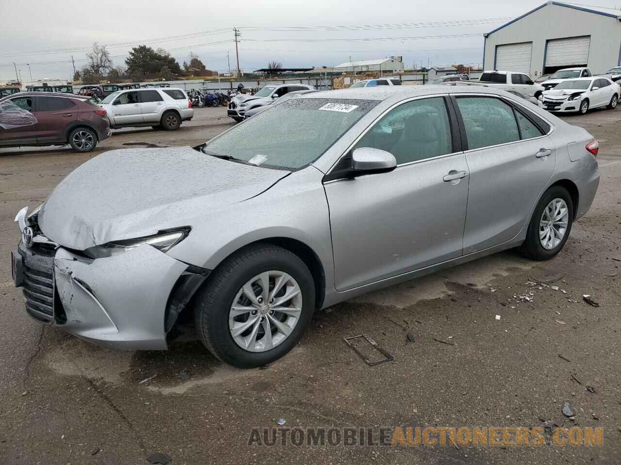 4T1BF1FK1HU661025 TOYOTA CAMRY 2017