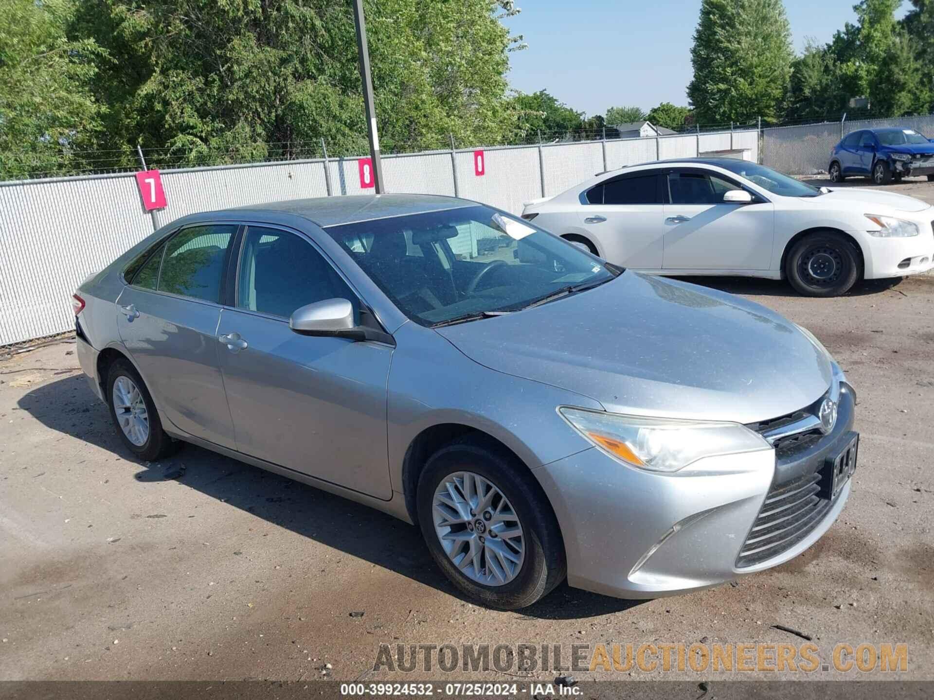 4T1BF1FK1HU671411 TOYOTA CAMRY 2017