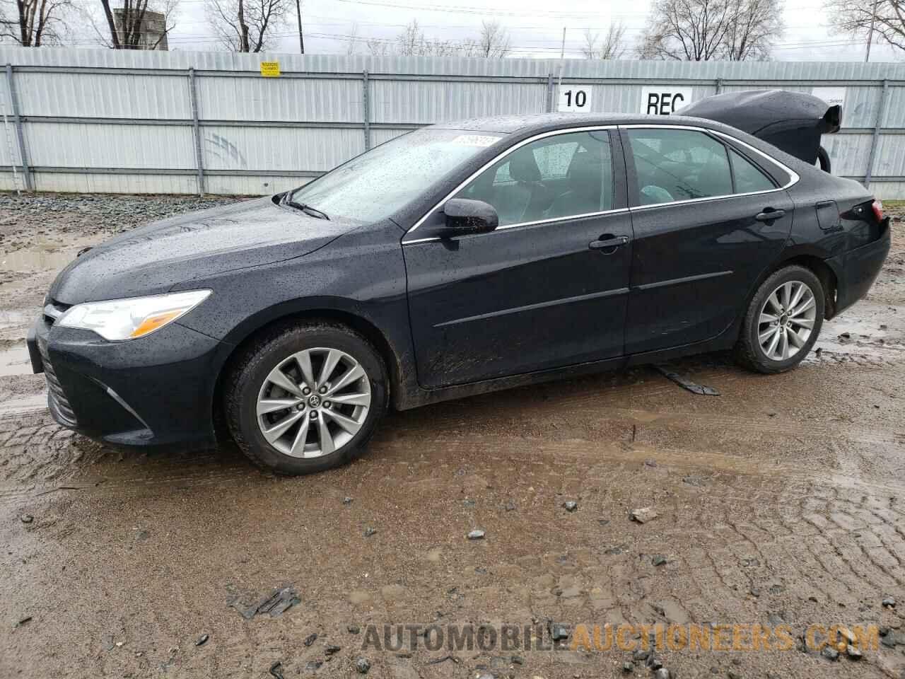 4T1BF1FK1HU674082 TOYOTA CAMRY 2017