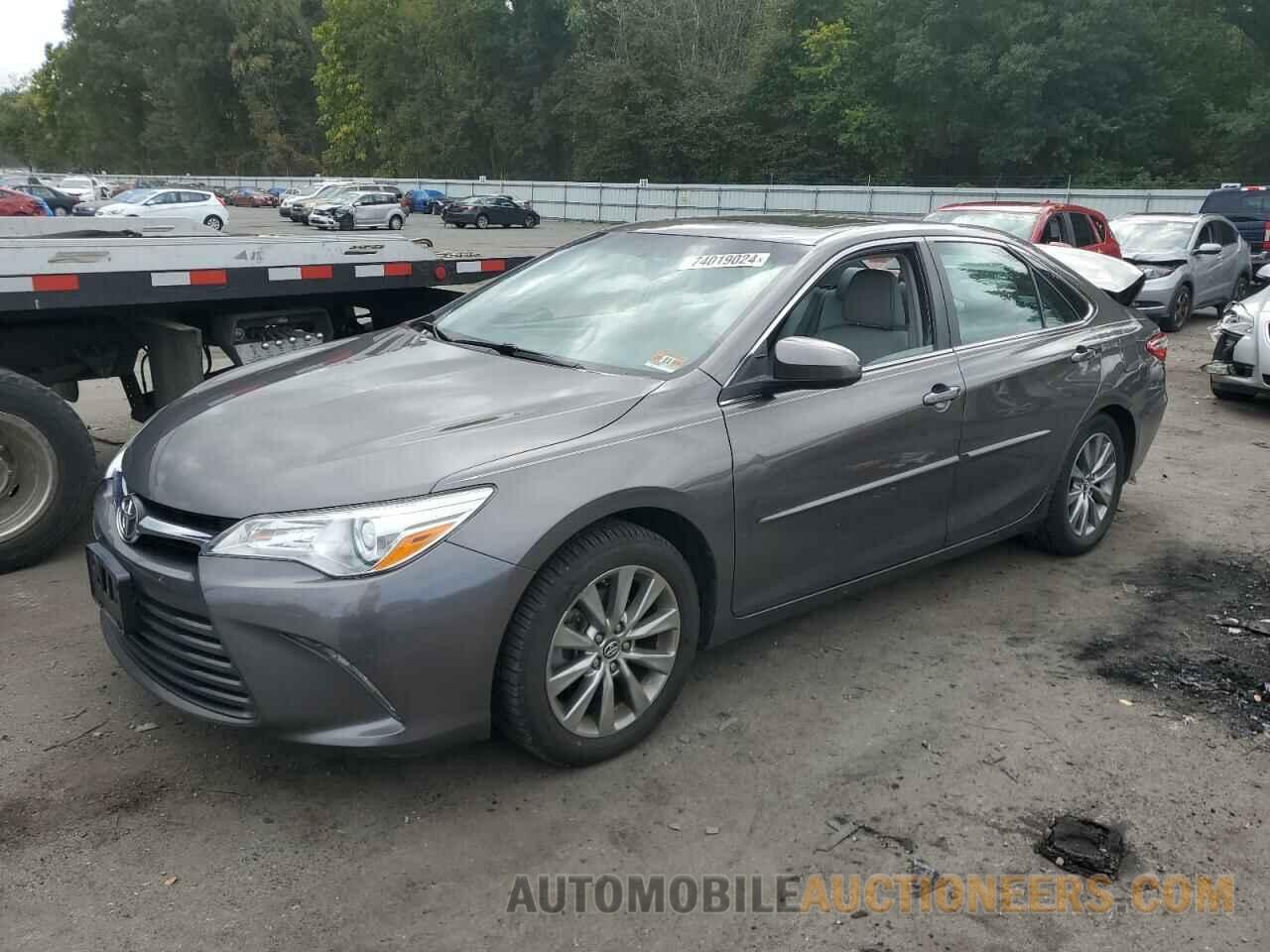 4T1BF1FK1HU689648 TOYOTA CAMRY 2017