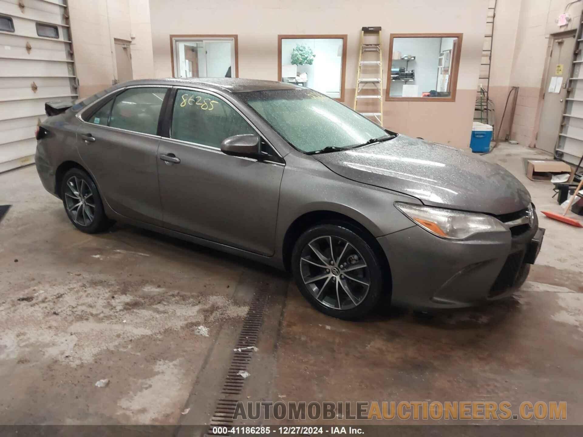 4T1BF1FK1HU705282 TOYOTA CAMRY 2017