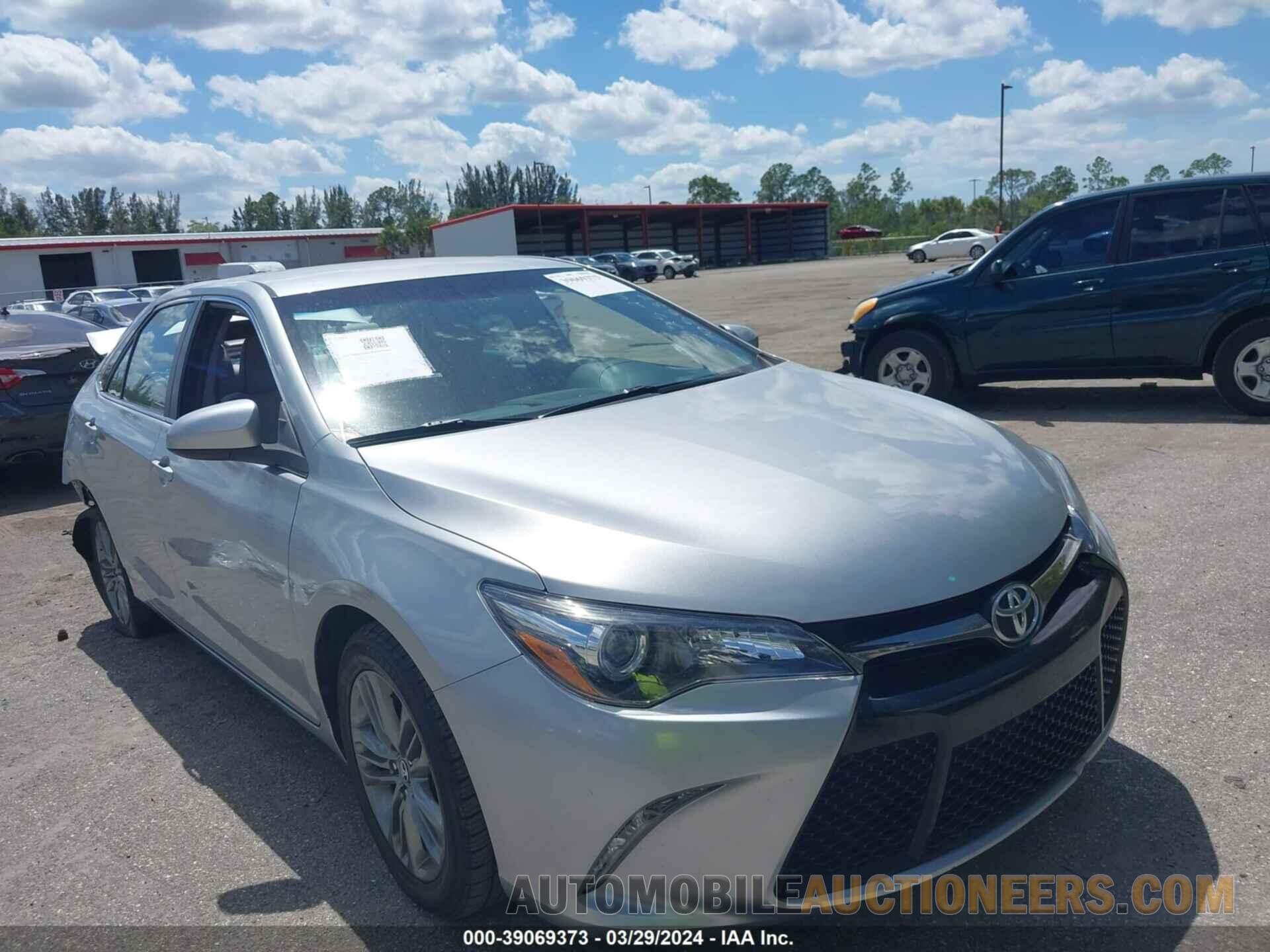 4T1BF1FK1HU705637 TOYOTA CAMRY 2017