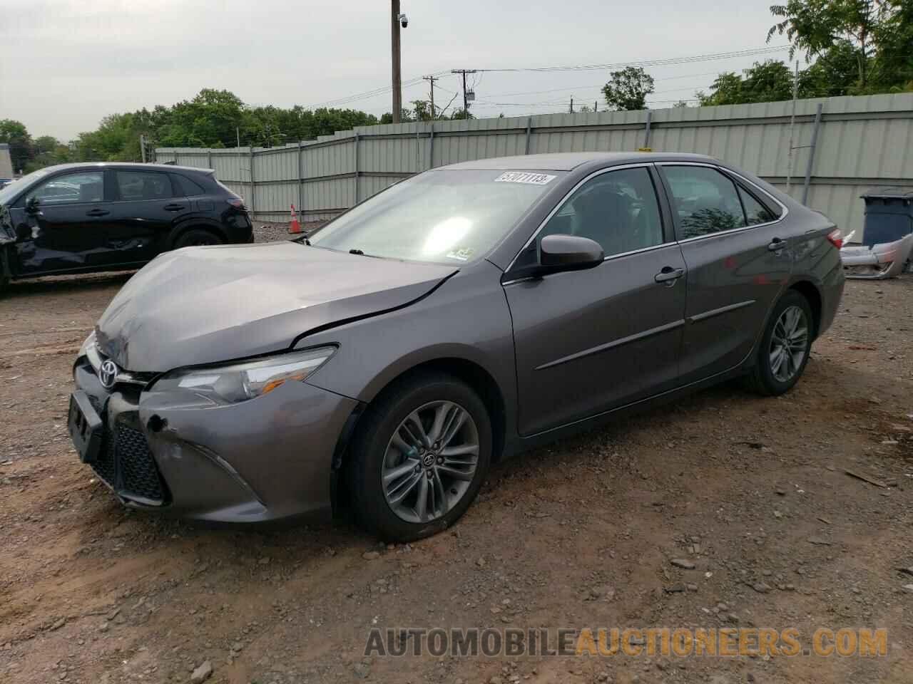 4T1BF1FK1HU711132 TOYOTA CAMRY 2017