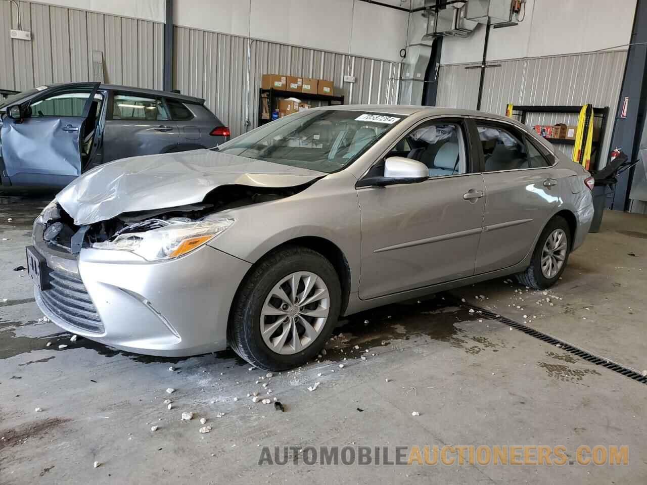 4T1BF1FK1HU726410 TOYOTA CAMRY 2017