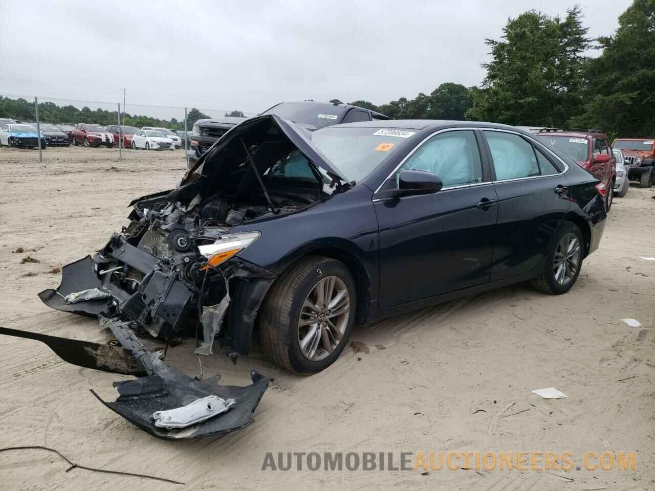 4T1BF1FK1HU727878 TOYOTA CAMRY 2017