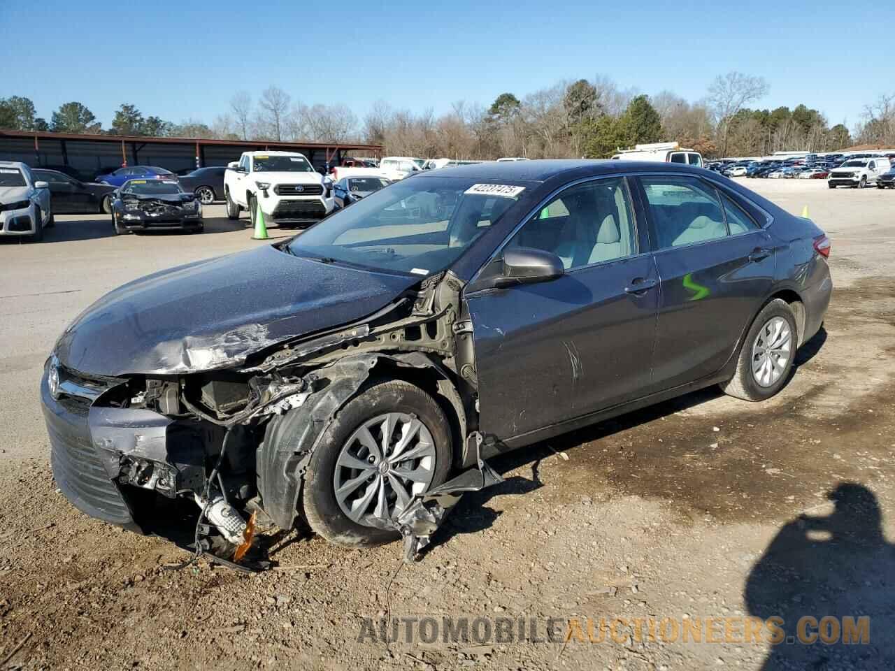 4T1BF1FK1HU735981 TOYOTA CAMRY 2017