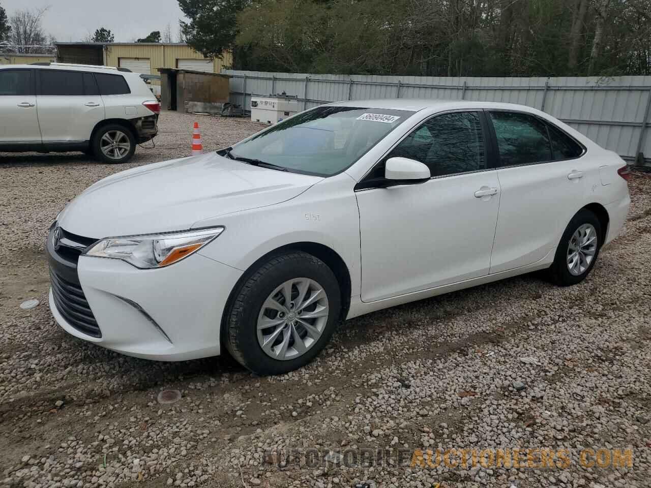 4T1BF1FK1HU741182 TOYOTA CAMRY 2017