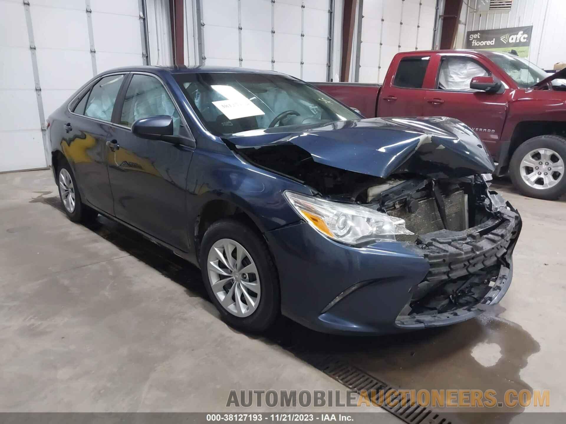 4T1BF1FK1HU769564 TOYOTA CAMRY 2017