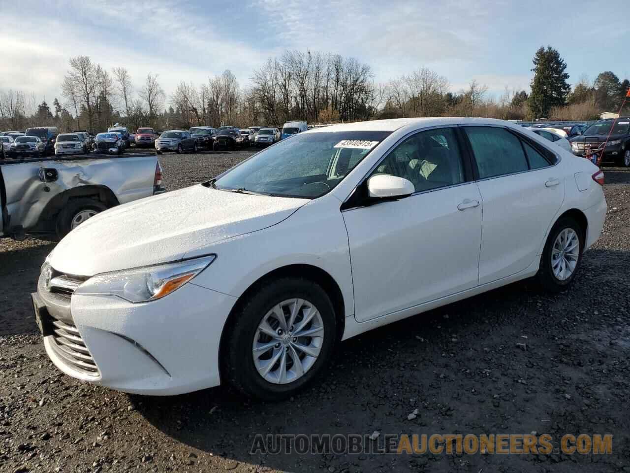 4T1BF1FK1HU795887 TOYOTA CAMRY 2017