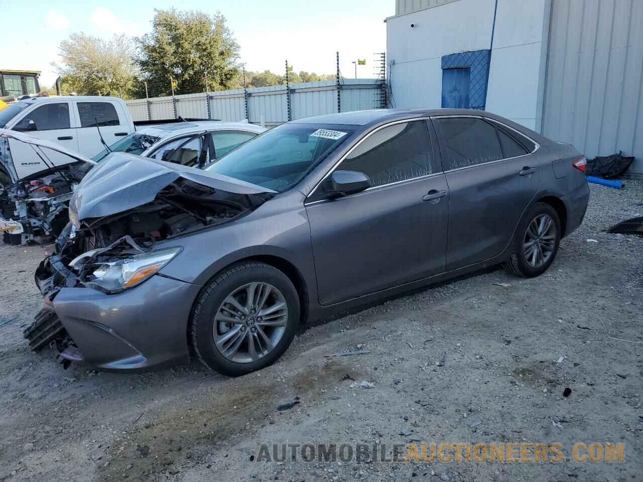 4T1BF1FK1HU802952 TOYOTA CAMRY 2017