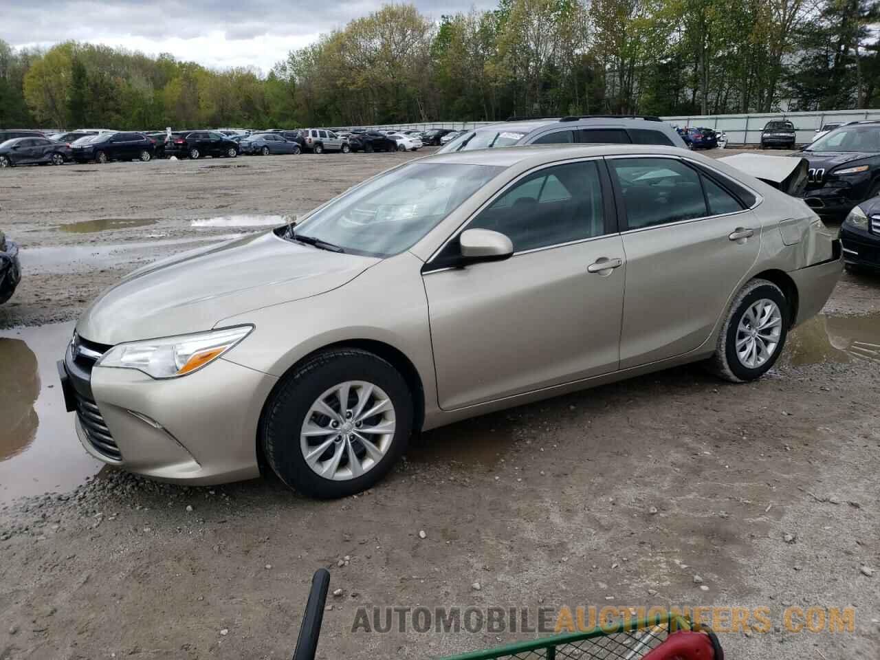 4T1BF1FK1HU813658 TOYOTA CAMRY 2017