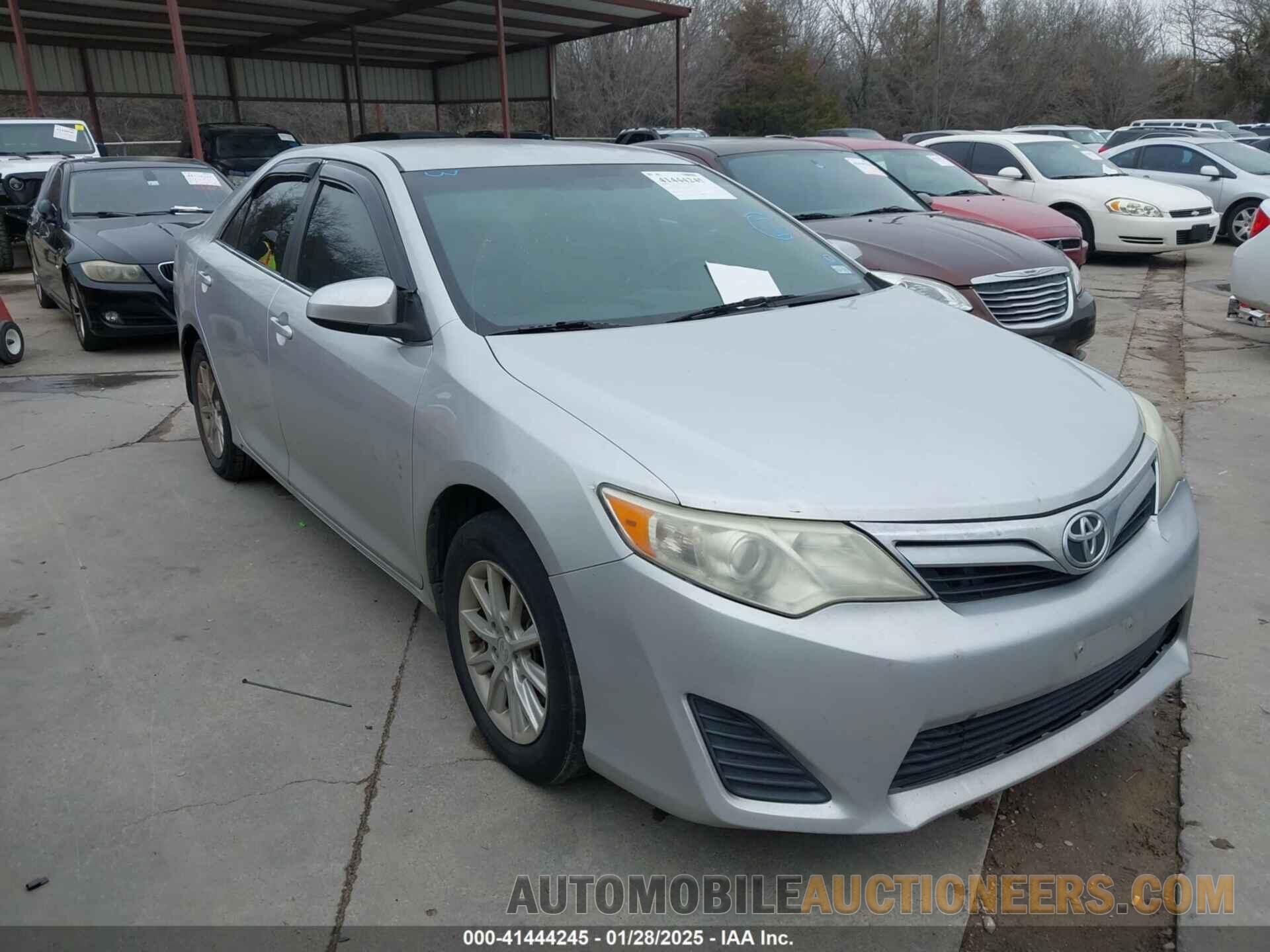 4T1BF1FK2CU127895 TOYOTA CAMRY 2012