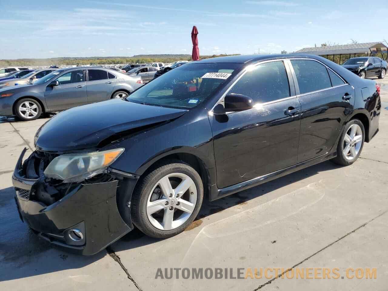 4T1BF1FK2CU193945 TOYOTA CAMRY 2012