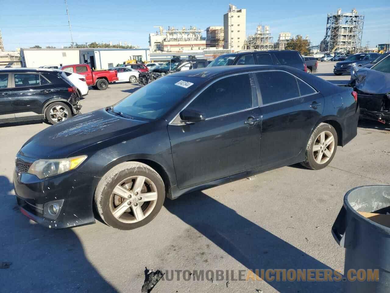 4T1BF1FK2EU374420 TOYOTA CAMRY 2014