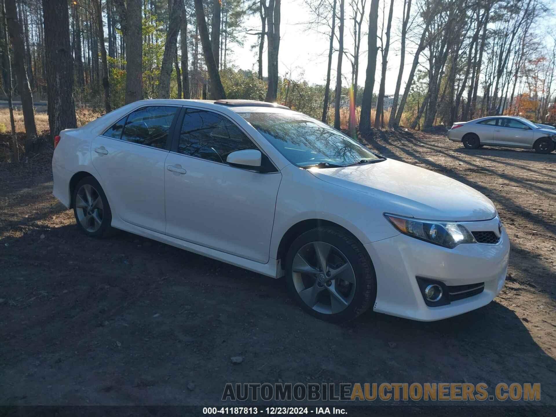 4T1BF1FK2EU467325 TOYOTA CAMRY 2014