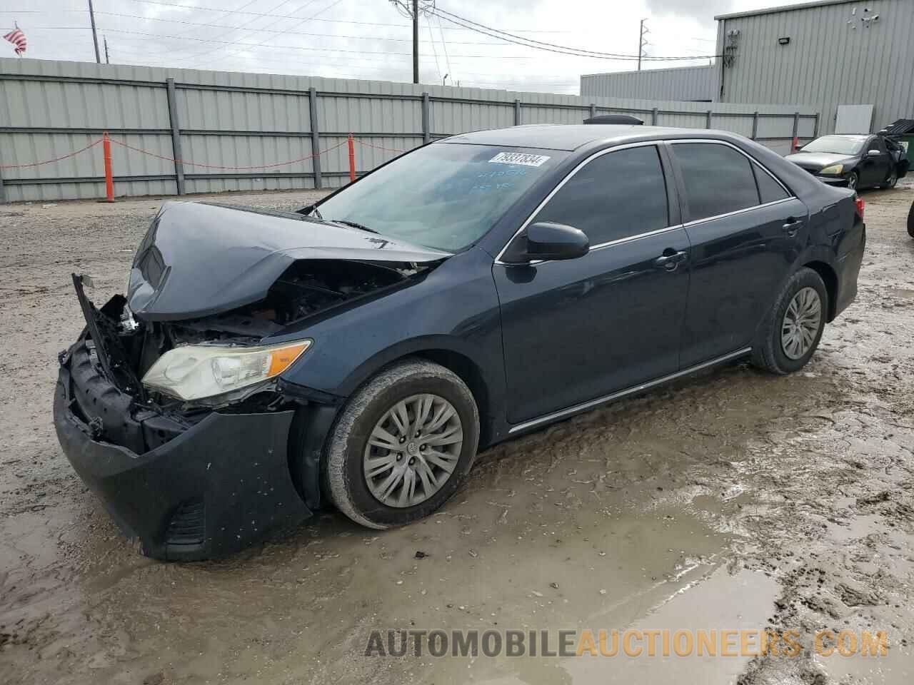 4T1BF1FK2EU470516 TOYOTA CAMRY 2014