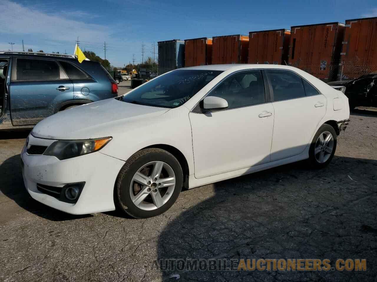 4T1BF1FK2EU805001 TOYOTA CAMRY 2014