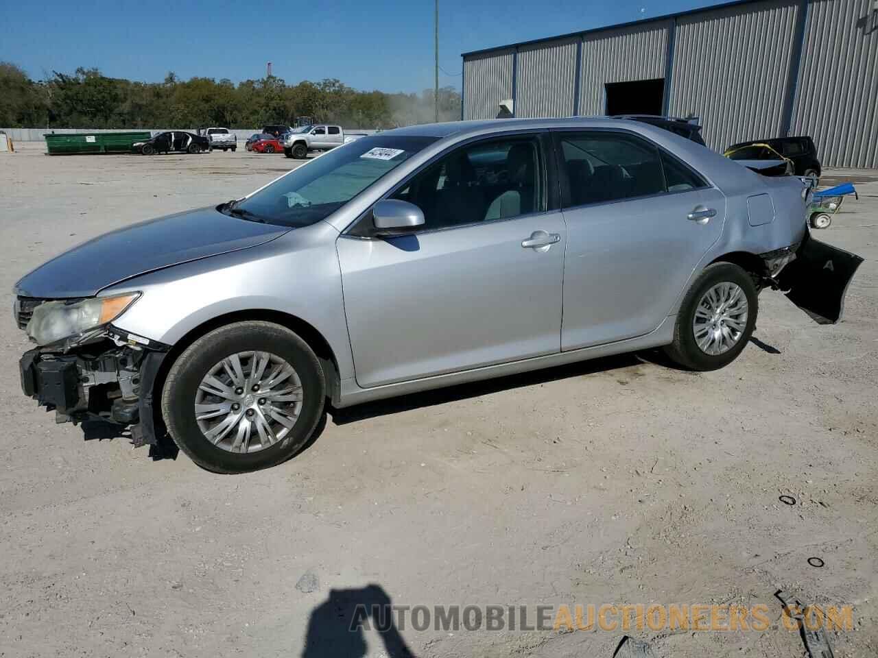 4T1BF1FK2EU839598 TOYOTA CAMRY 2014