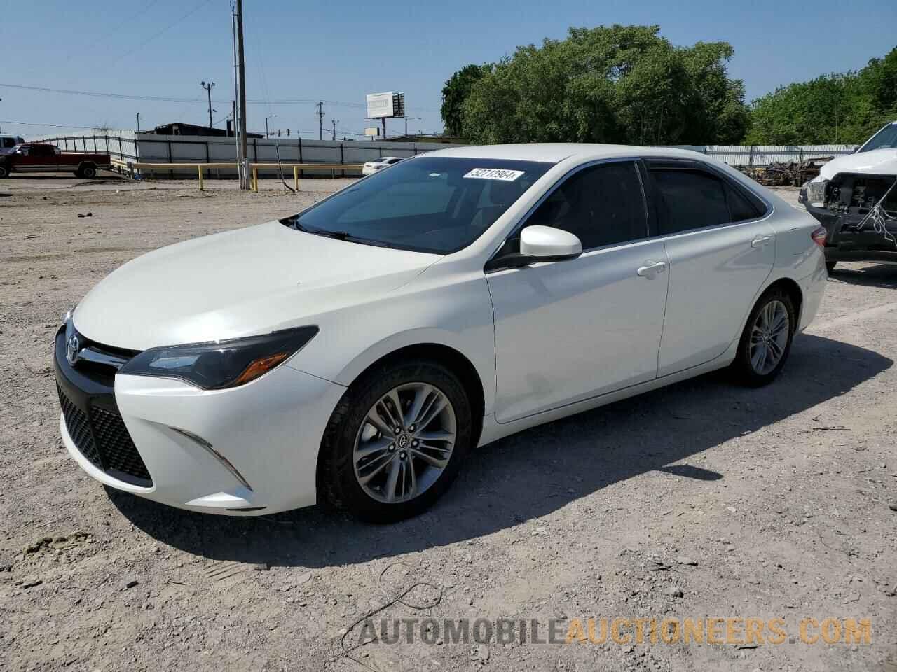 4T1BF1FK2FU002853 TOYOTA CAMRY 2015