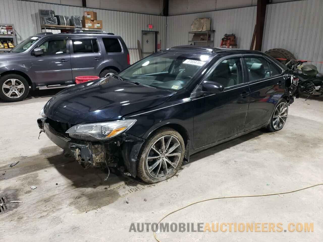 4T1BF1FK2FU009222 TOYOTA CAMRY 2015