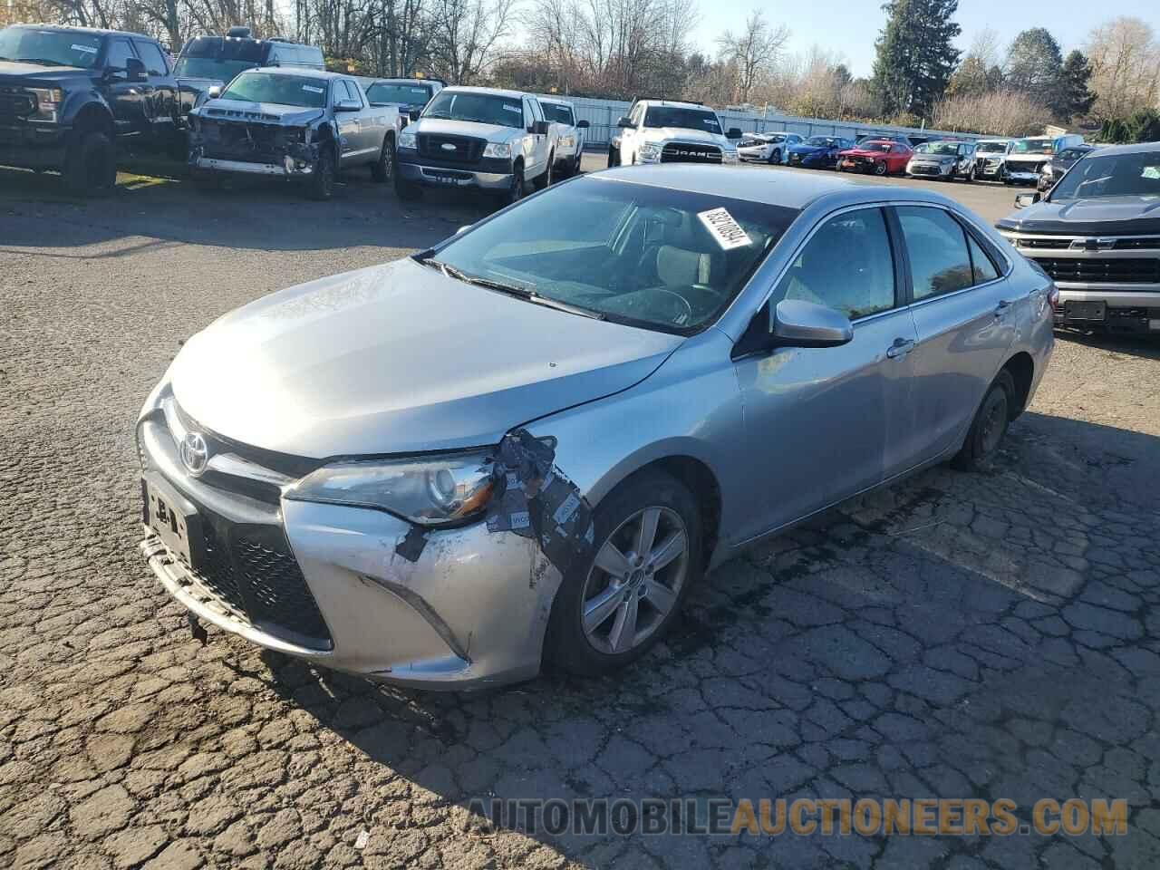 4T1BF1FK2FU010659 TOYOTA CAMRY 2015