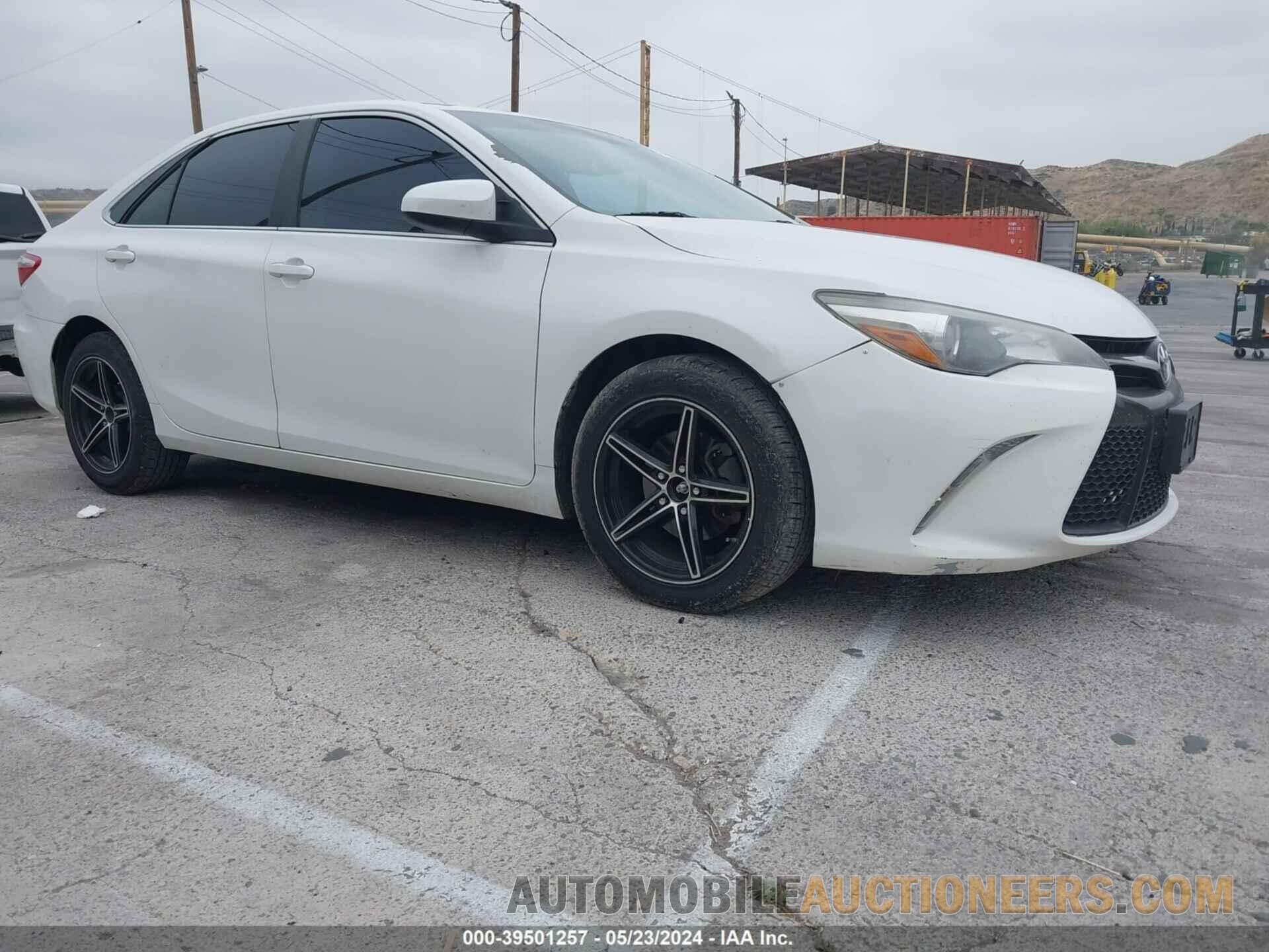 4T1BF1FK2FU024755 TOYOTA CAMRY 2015