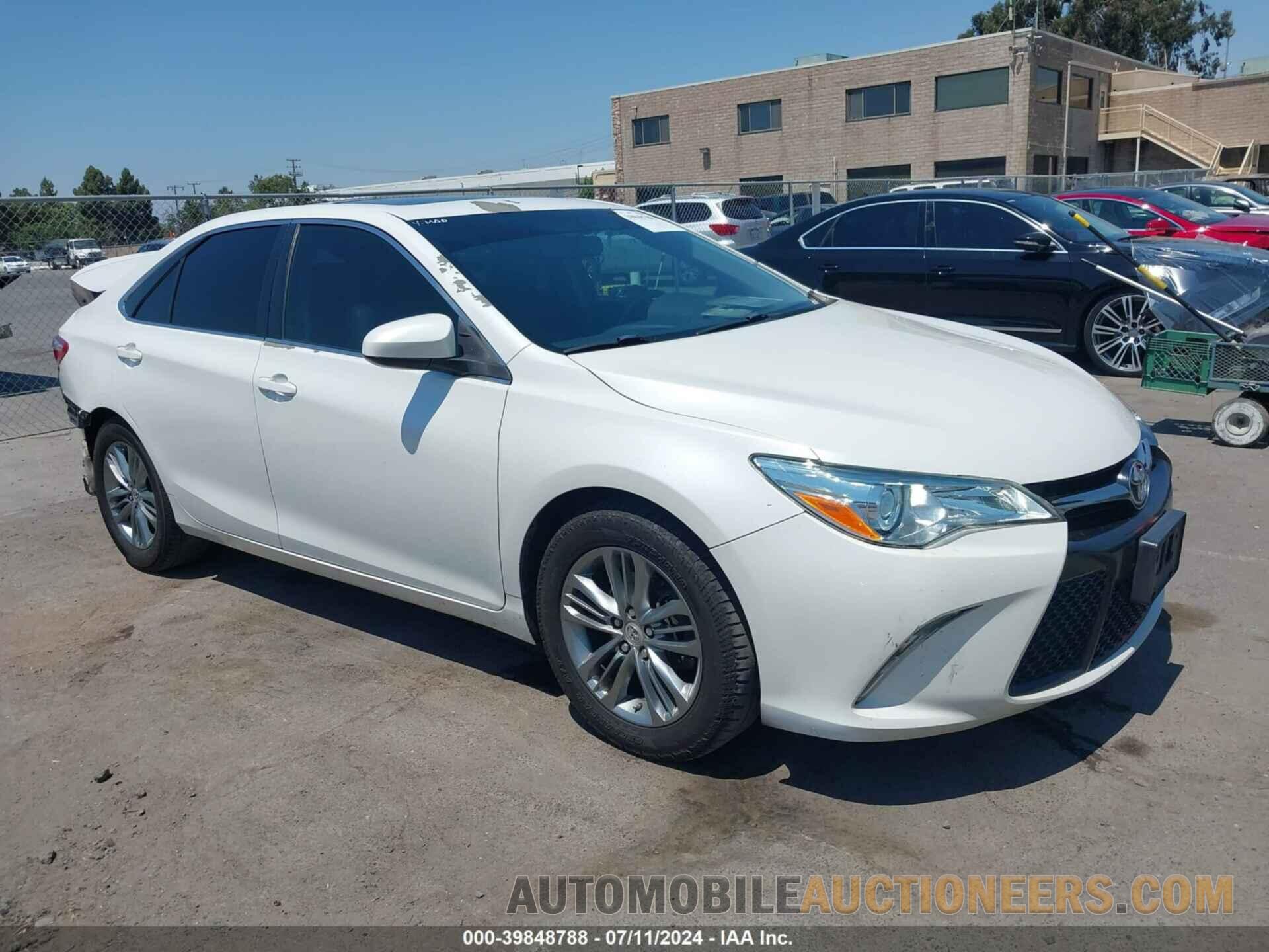 4T1BF1FK2FU033018 TOYOTA CAMRY 2015