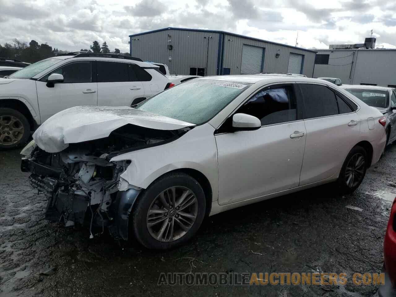 4T1BF1FK2FU035335 TOYOTA CAMRY 2015