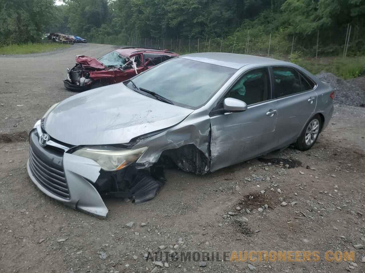 4T1BF1FK2FU036582 TOYOTA CAMRY 2015