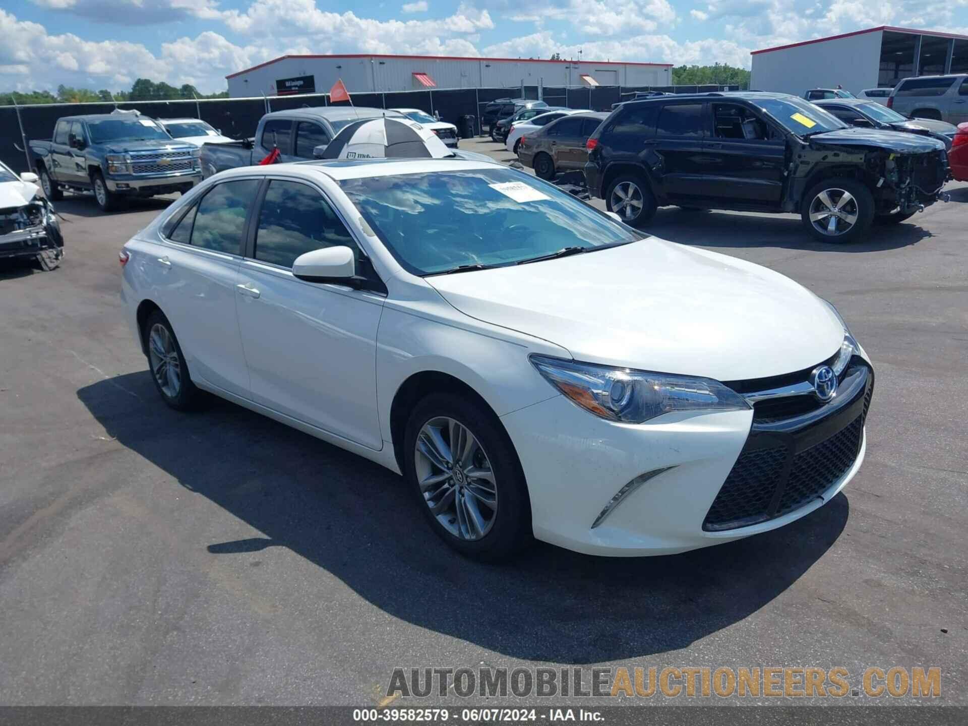 4T1BF1FK2FU067010 TOYOTA CAMRY 2015