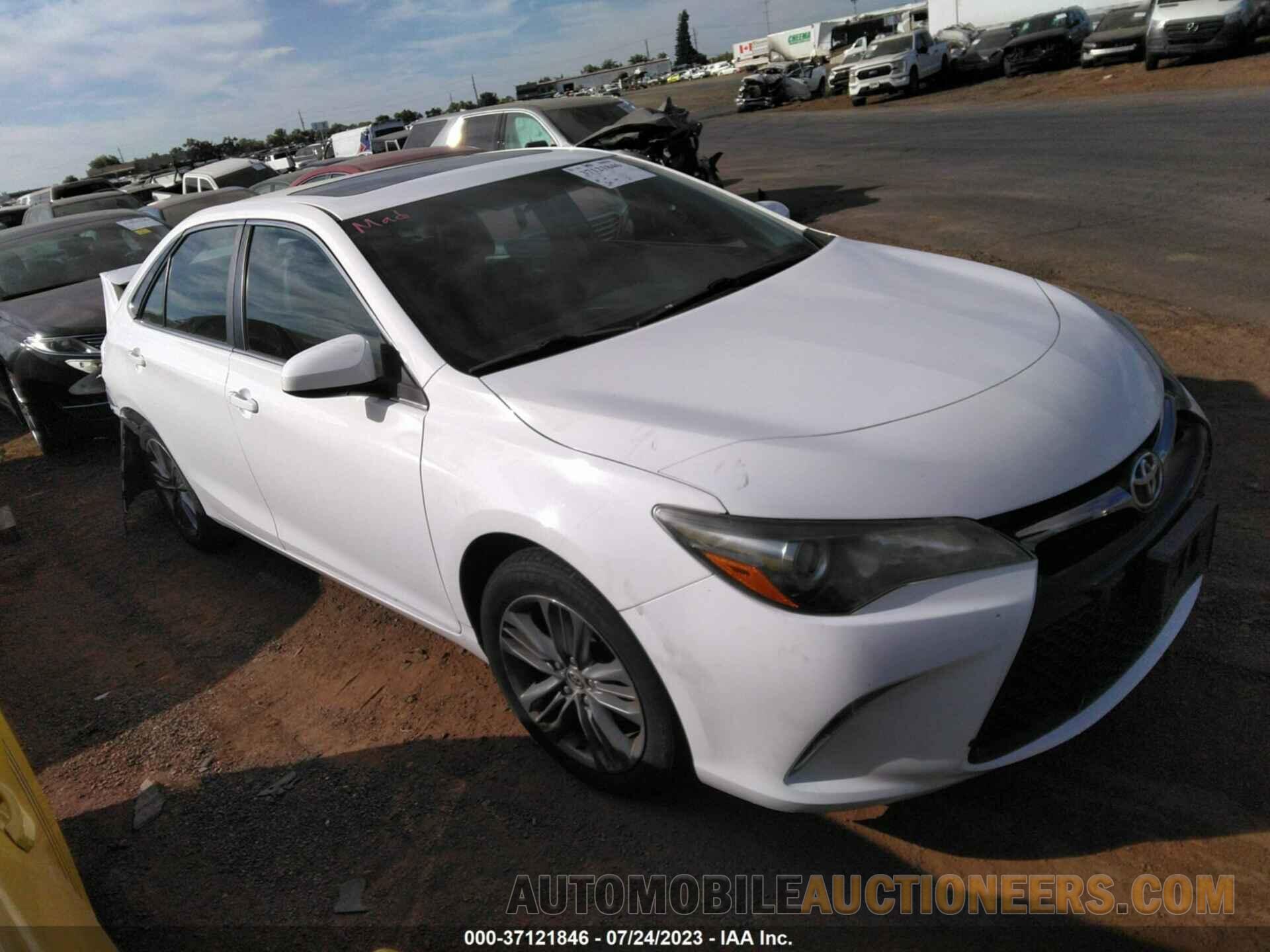 4T1BF1FK2FU068562 TOYOTA CAMRY 2015