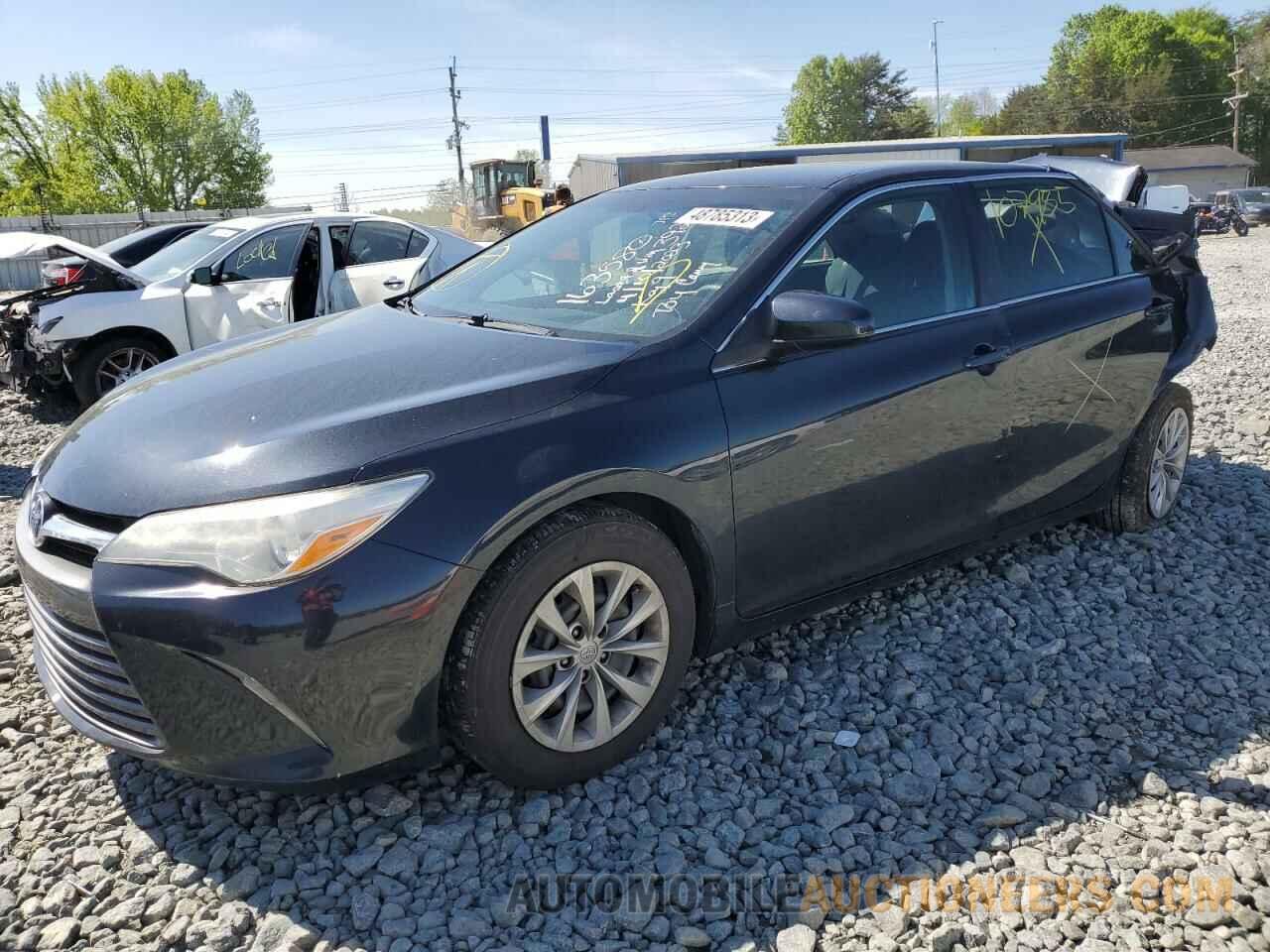 4T1BF1FK2FU083921 TOYOTA CAMRY 2015