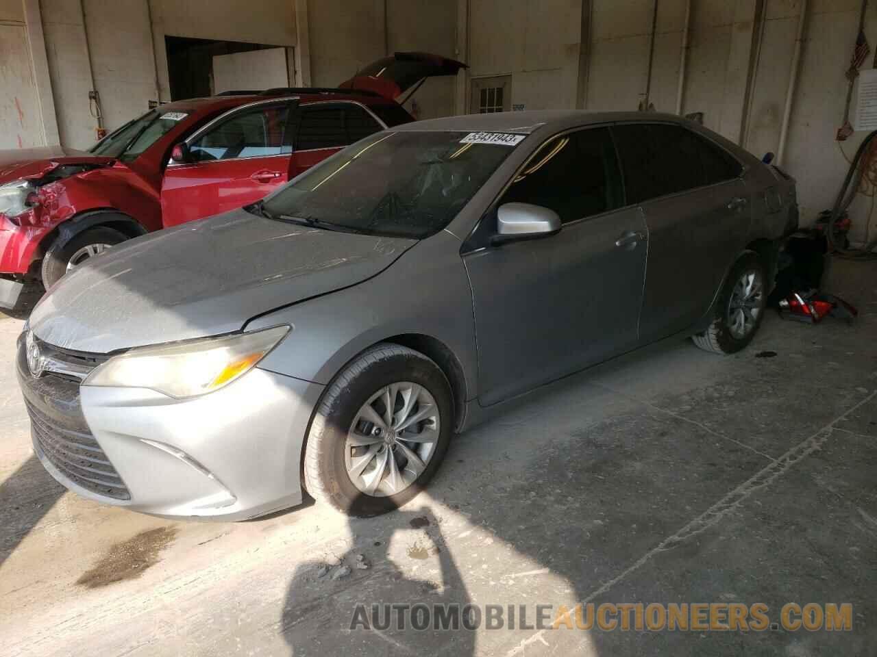 4T1BF1FK2FU092778 TOYOTA CAMRY 2015