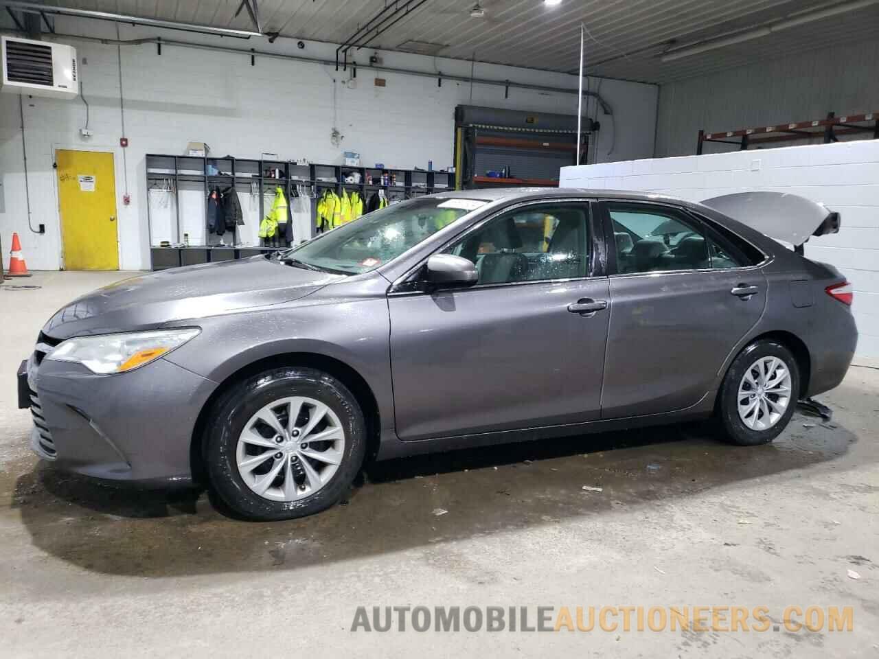 4T1BF1FK2FU485051 TOYOTA CAMRY 2015