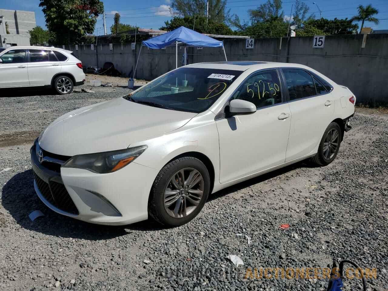 4T1BF1FK2FU493702 TOYOTA CAMRY 2015