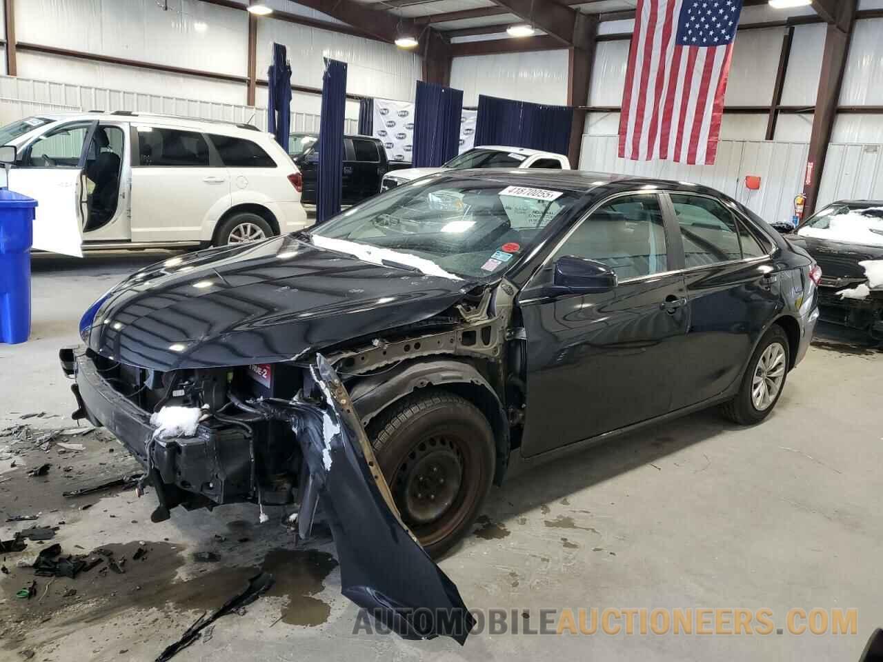 4T1BF1FK2FU918268 TOYOTA CAMRY 2015