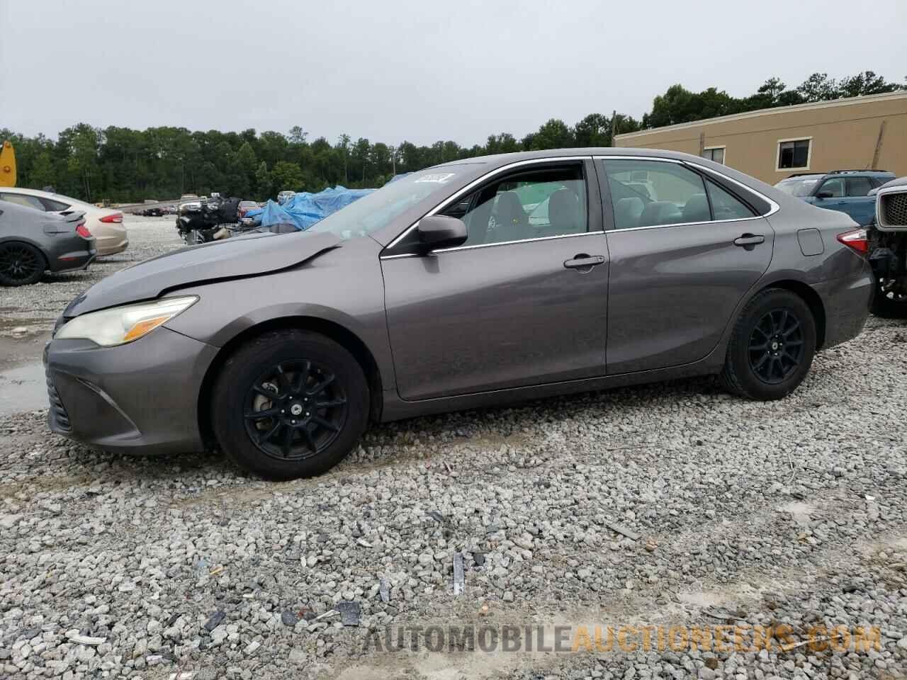 4T1BF1FK2FU926872 TOYOTA CAMRY 2015