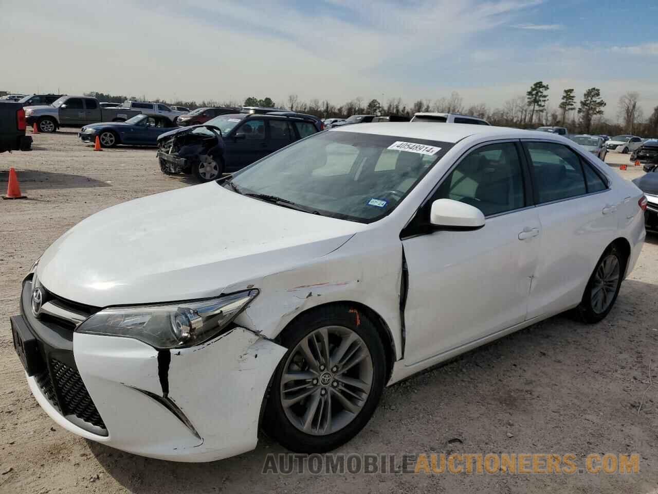 4T1BF1FK2FU942201 TOYOTA CAMRY 2015