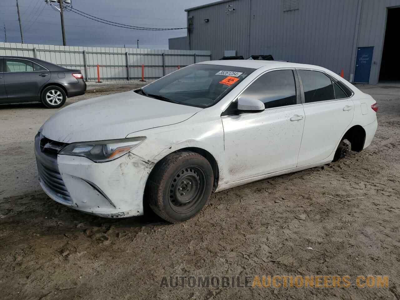 4T1BF1FK2FU943249 TOYOTA CAMRY 2015