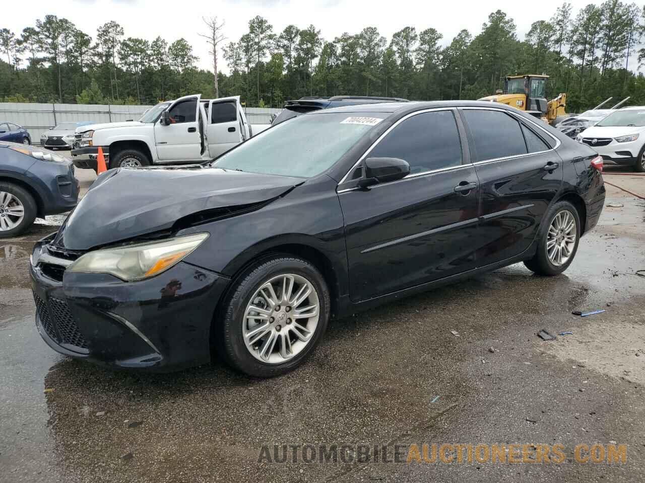 4T1BF1FK2GU117082 TOYOTA CAMRY 2016