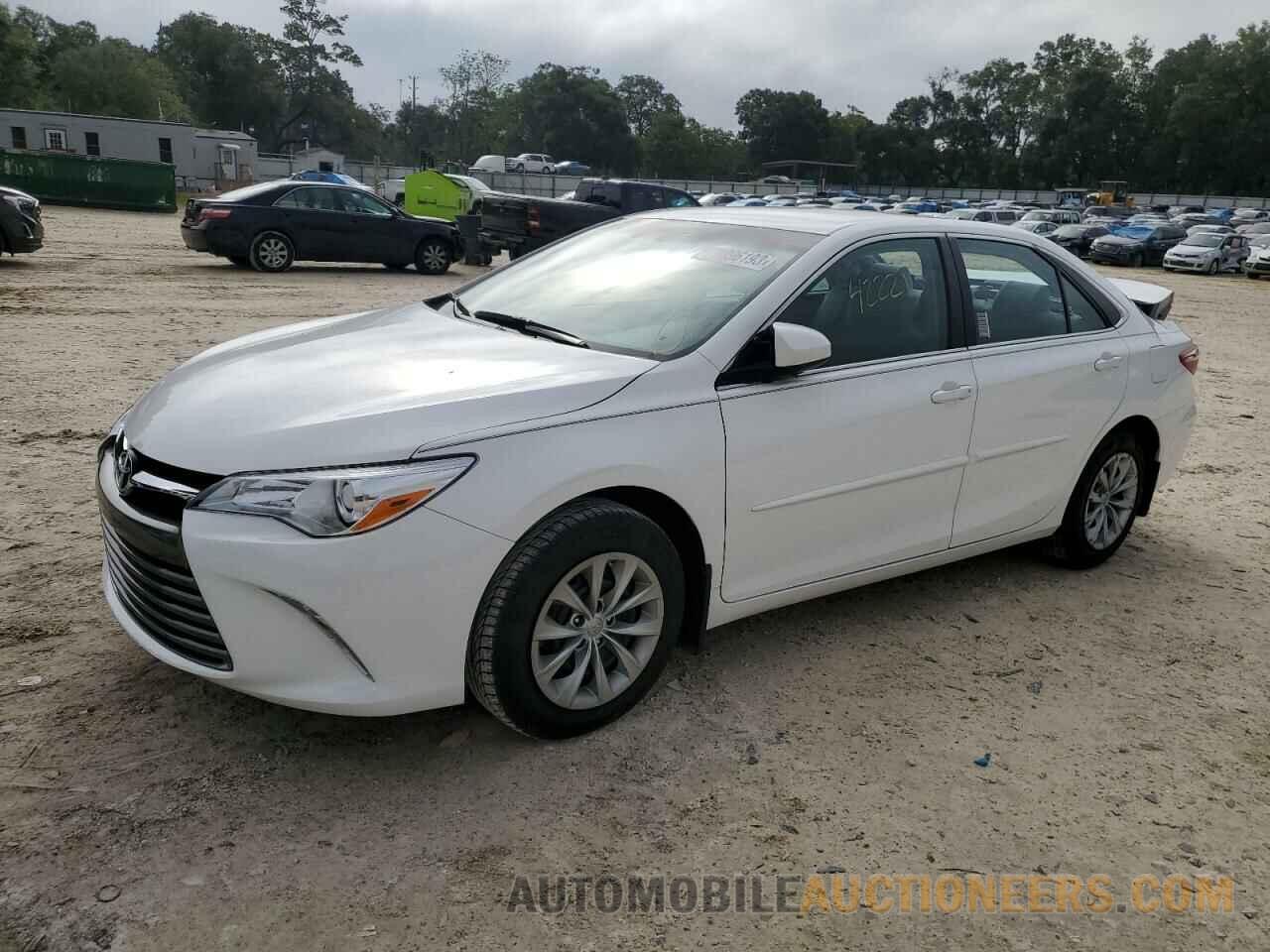 4T1BF1FK2GU132603 TOYOTA CAMRY 2016