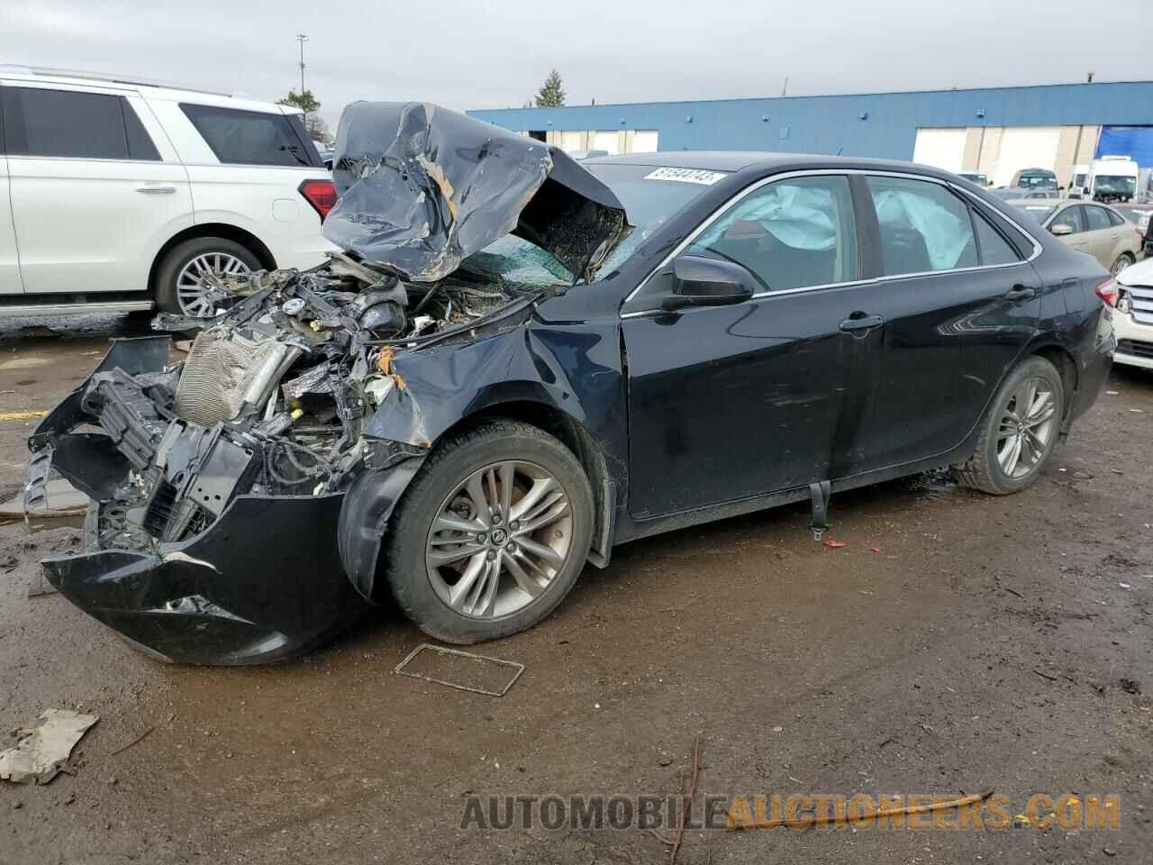 4T1BF1FK2GU135047 TOYOTA CAMRY 2016