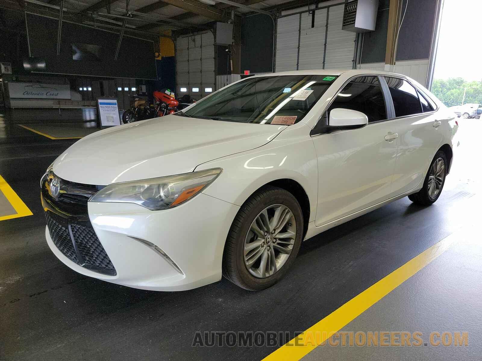 4T1BF1FK2GU137834 Toyota Camry 2016