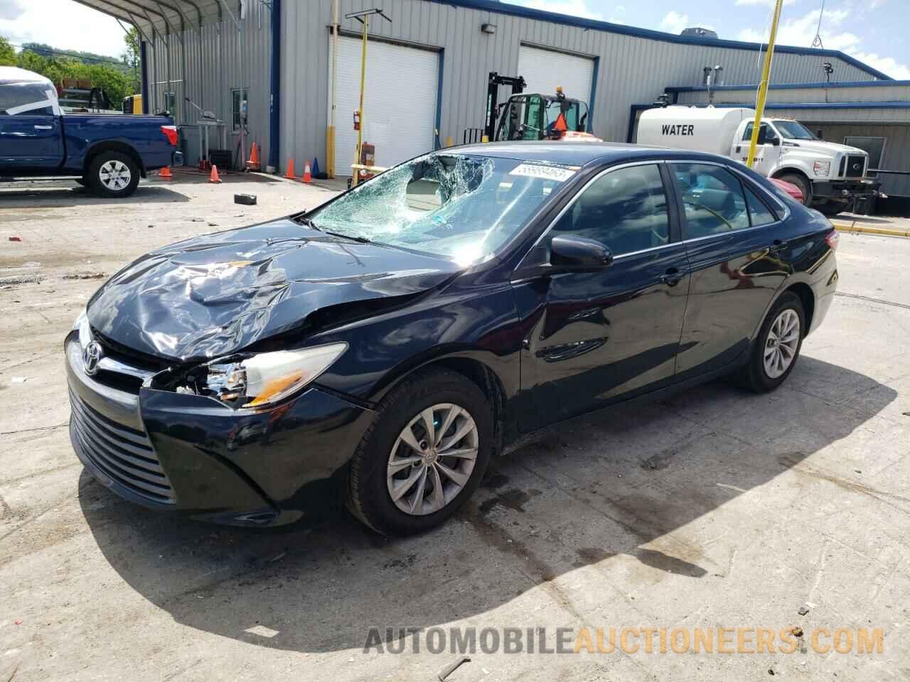 4T1BF1FK2GU157064 TOYOTA CAMRY 2016