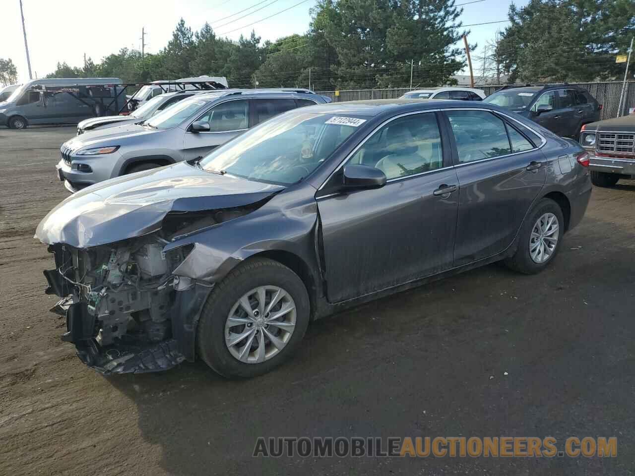 4T1BF1FK2GU158909 TOYOTA CAMRY 2016