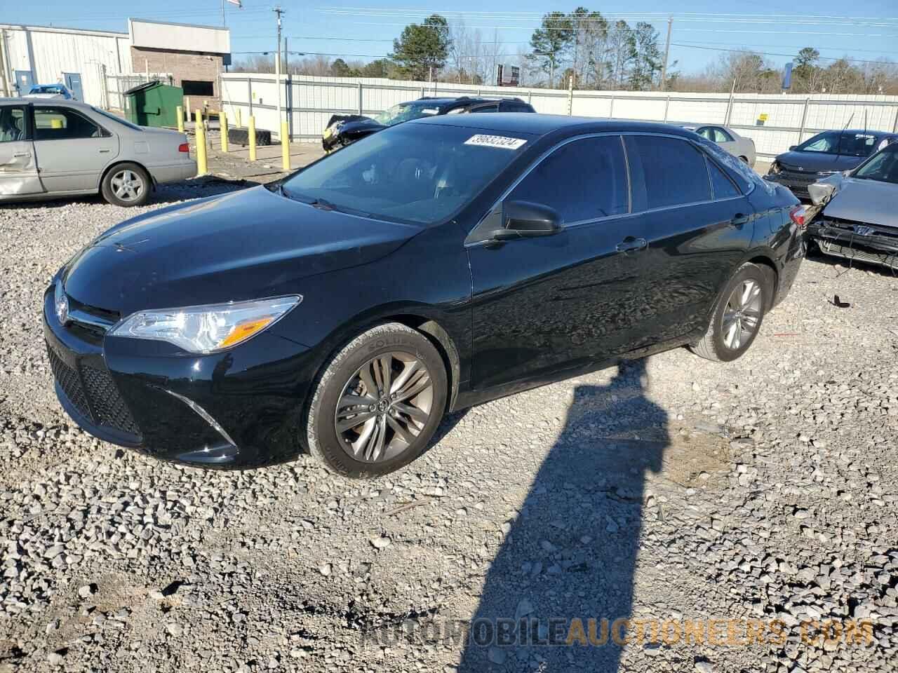 4T1BF1FK2GU184409 TOYOTA CAMRY 2016