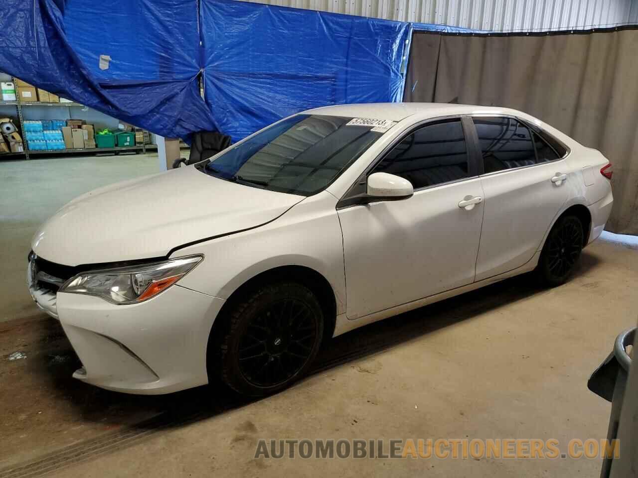 4T1BF1FK2GU208319 TOYOTA CAMRY 2016