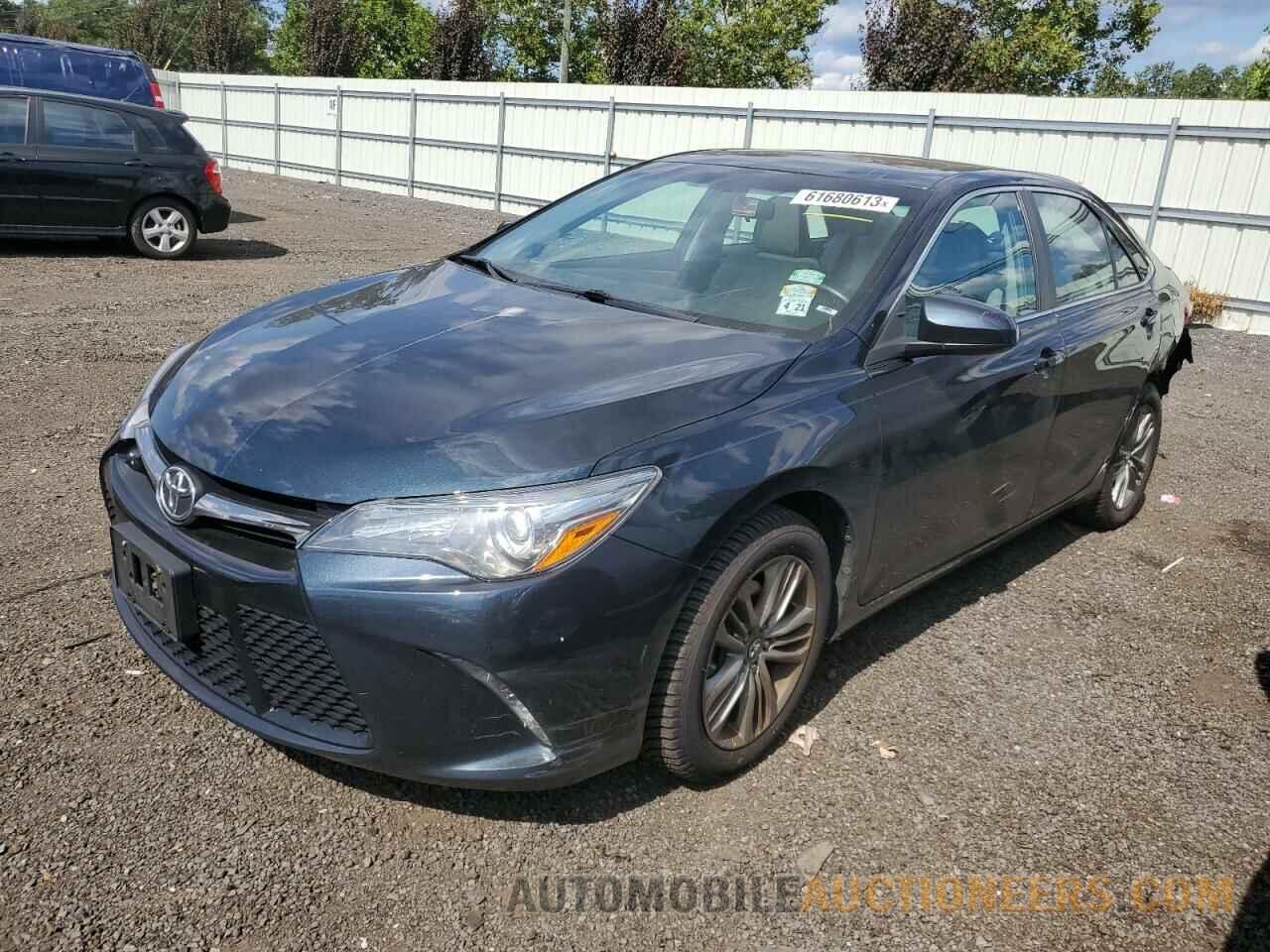 4T1BF1FK2GU214900 TOYOTA CAMRY 2016