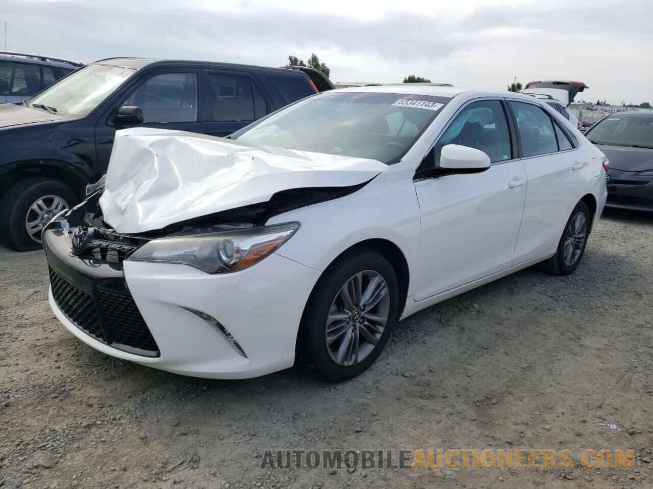 4T1BF1FK2GU221040 TOYOTA CAMRY 2016